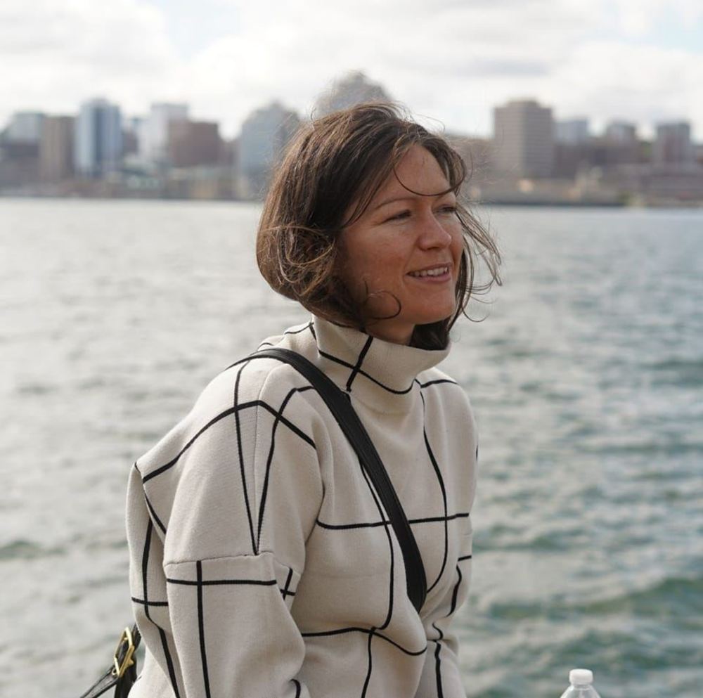 Meet your Posher, Natasha